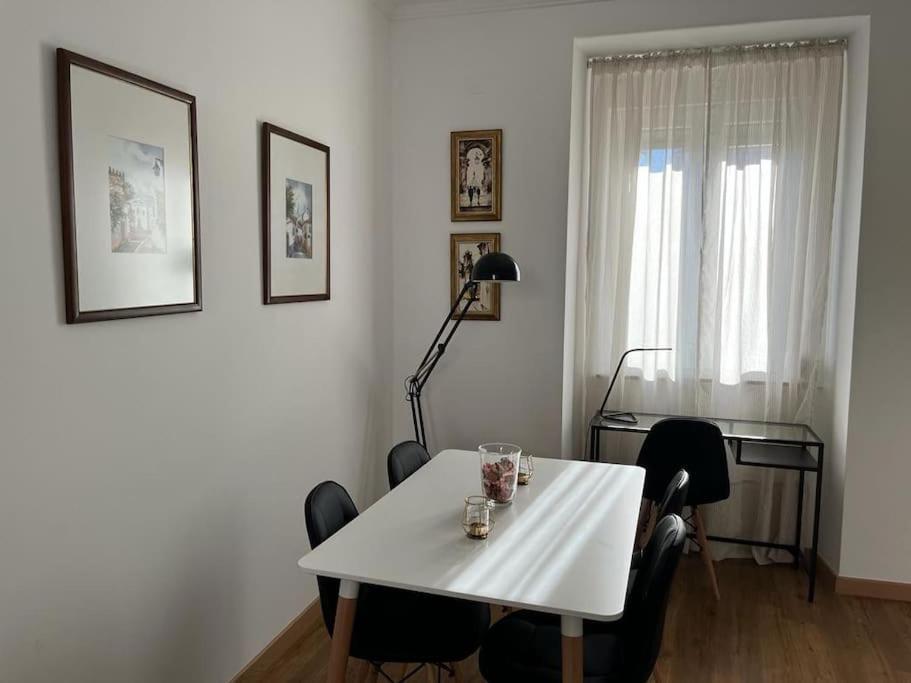 Casa Da Praia Da Poca - Apartamento Lirio Эшторил Экстерьер фото